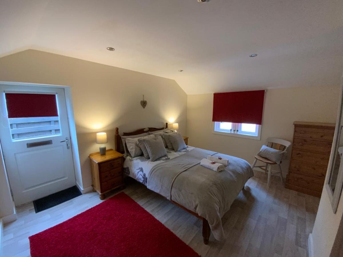 Deeside Snugs Apartments Kincardine O'Neil Kültér fotó